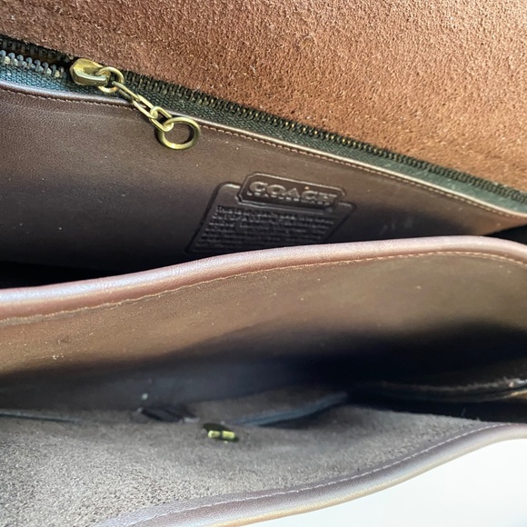 Coach Vintage Rambler's Legacy Mahogany Brown Shoulder Bag - Picture 5 of 7